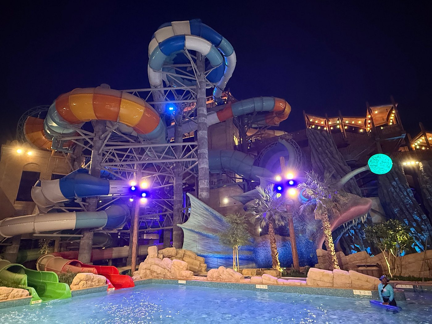 Bubble Barrel waterworld abu dhabi